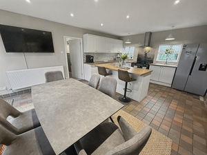 Photo 13- click for photo gallery